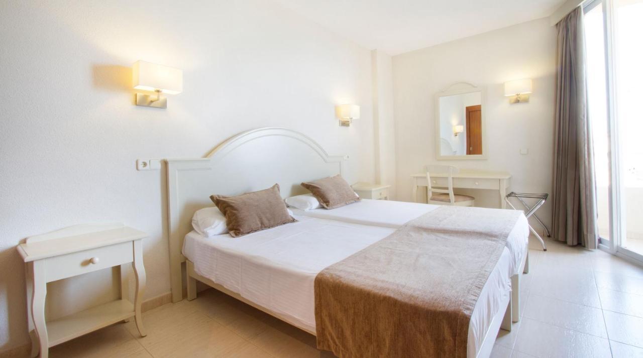 Garbi Cala Millor Hotel Cala Millor  Exterior photo